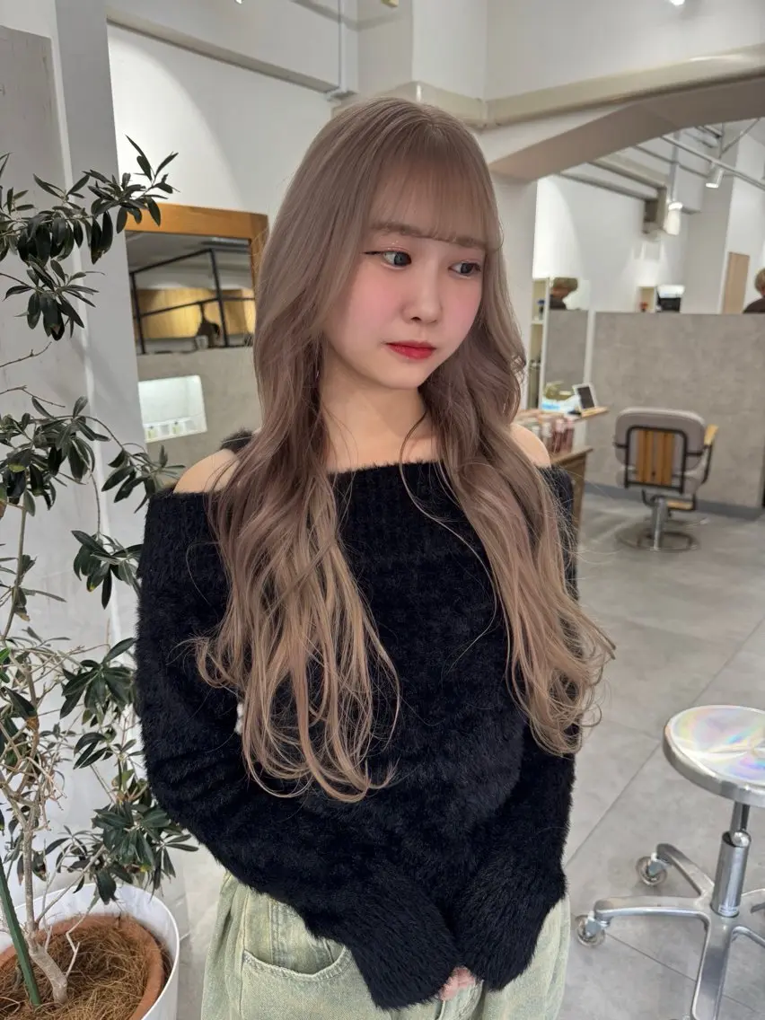 ロング カラー 千葉 佑月のヘアスタイル