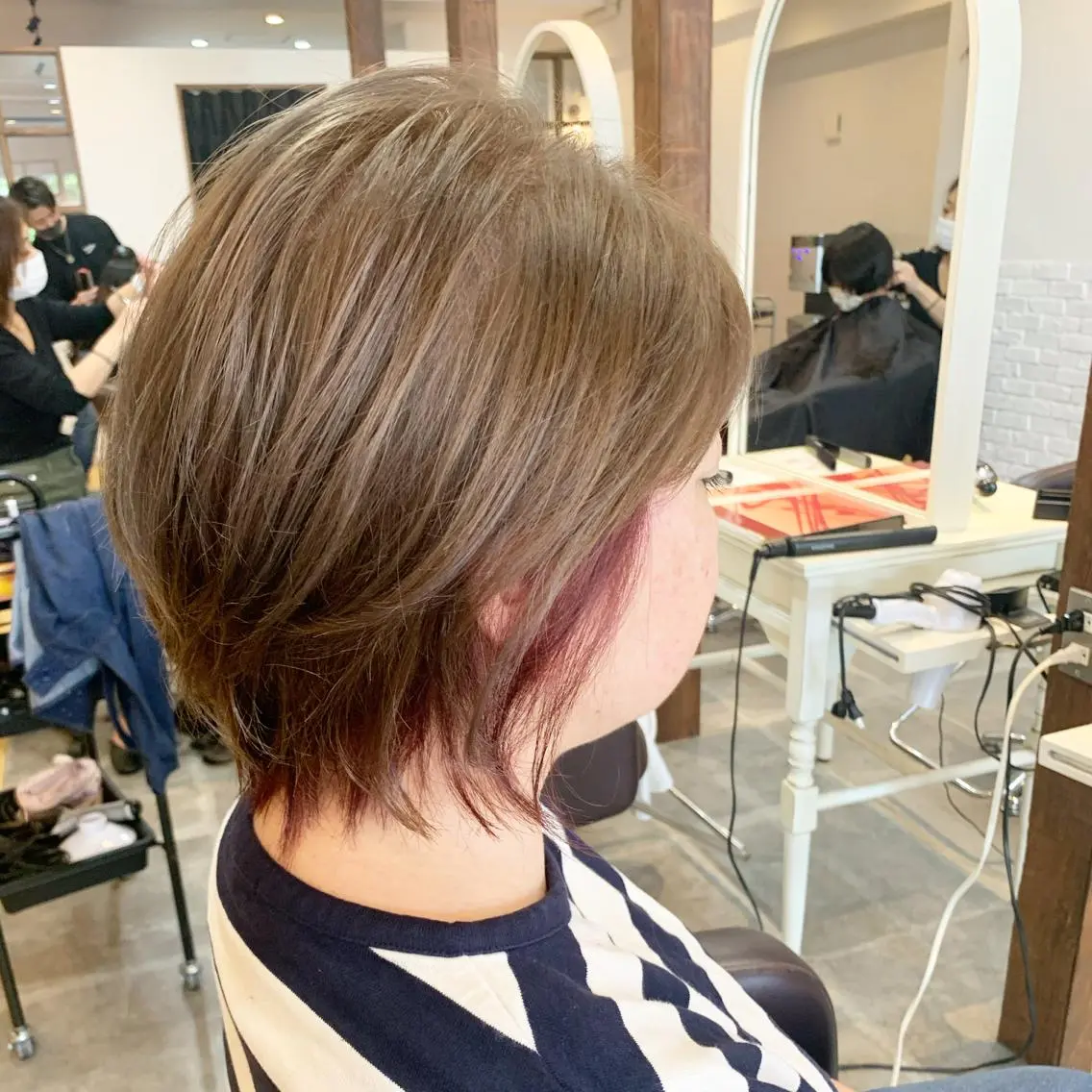 ショート パープルカラー セシルヘアー小禄店 大城のヘアスタイル