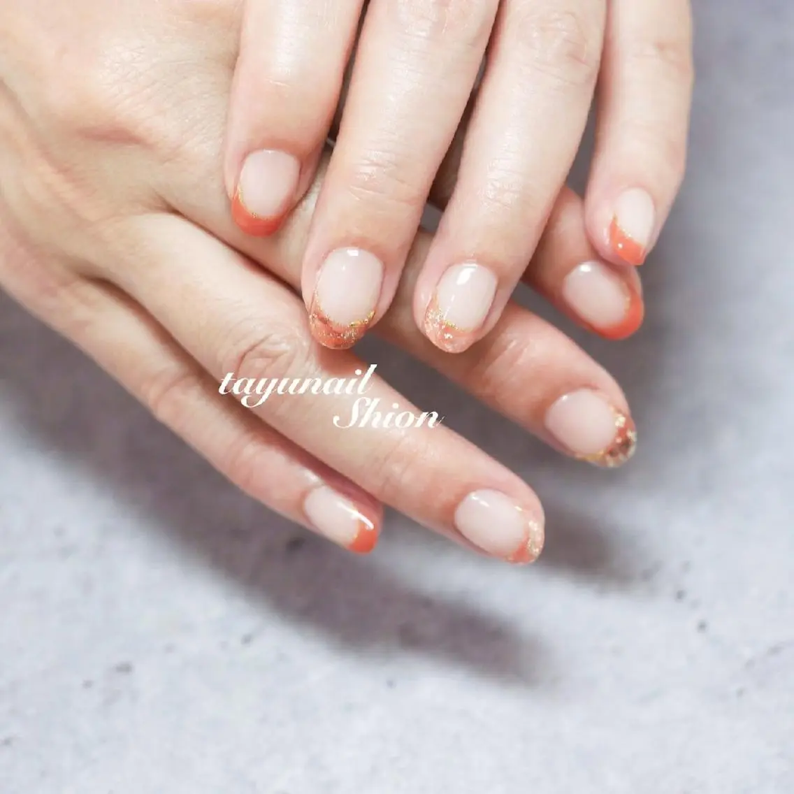 ネイル ブルー フレンチネイル ジェルネイル ニュアンスネイル オレンジ ネイルサロン 【たゆnail】のネイルデザイン