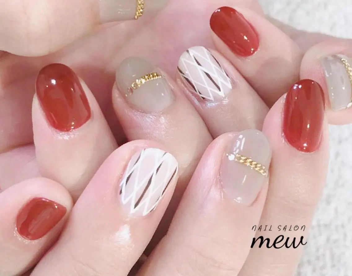 ネイル アートネイル ボルドー ストーンネイル Nail salon mewのネイルデザイン
