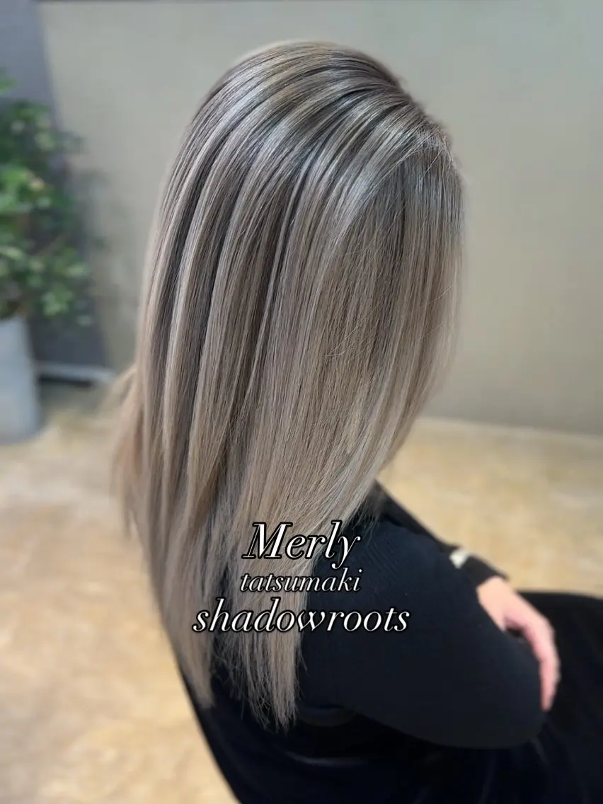 セミロング カラー ヘアカラー トリートメント Merly Osakaのヘアスタイル