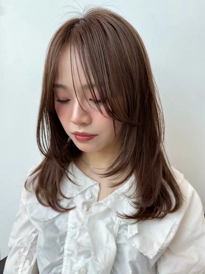 ミディアム カット ヘアカラー トリートメント 艶髪/レイヤー/ 垢抜け🩵/MARIのヘアスタイル