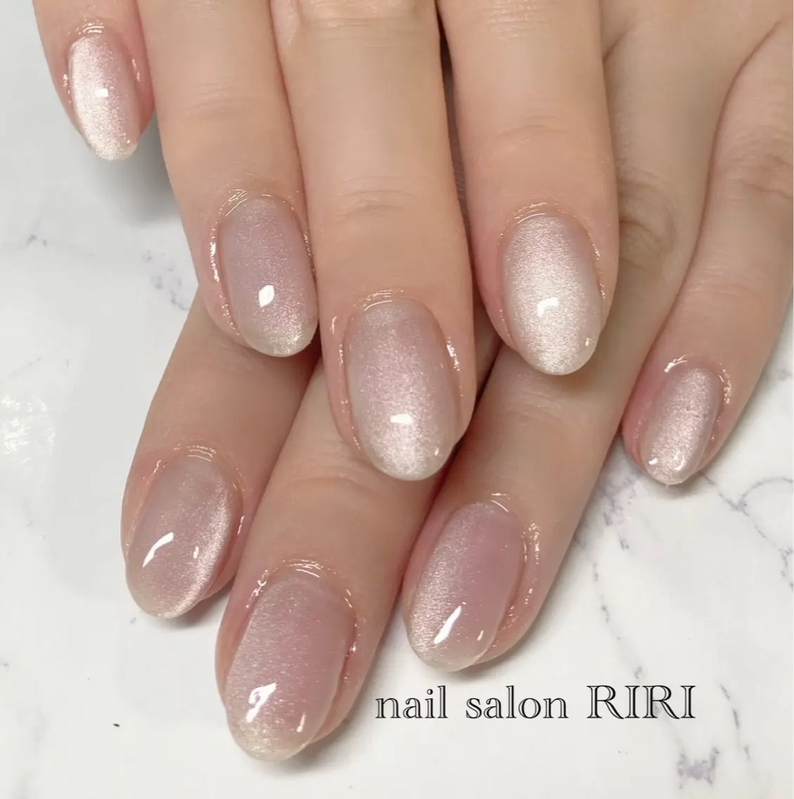 ネイル マグネットネイル RIRI リリのネイルデザイン