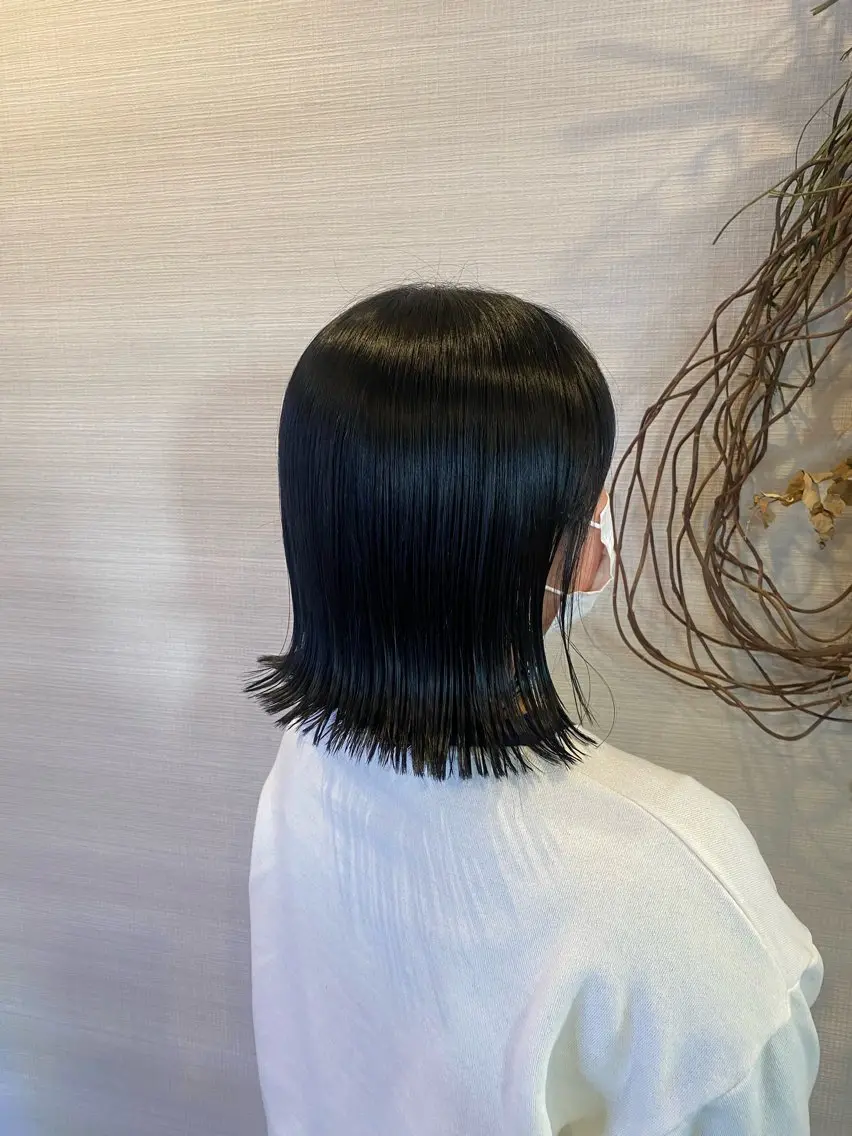 ミディアム 【仙川】 セリナ‎のヘアスタイル