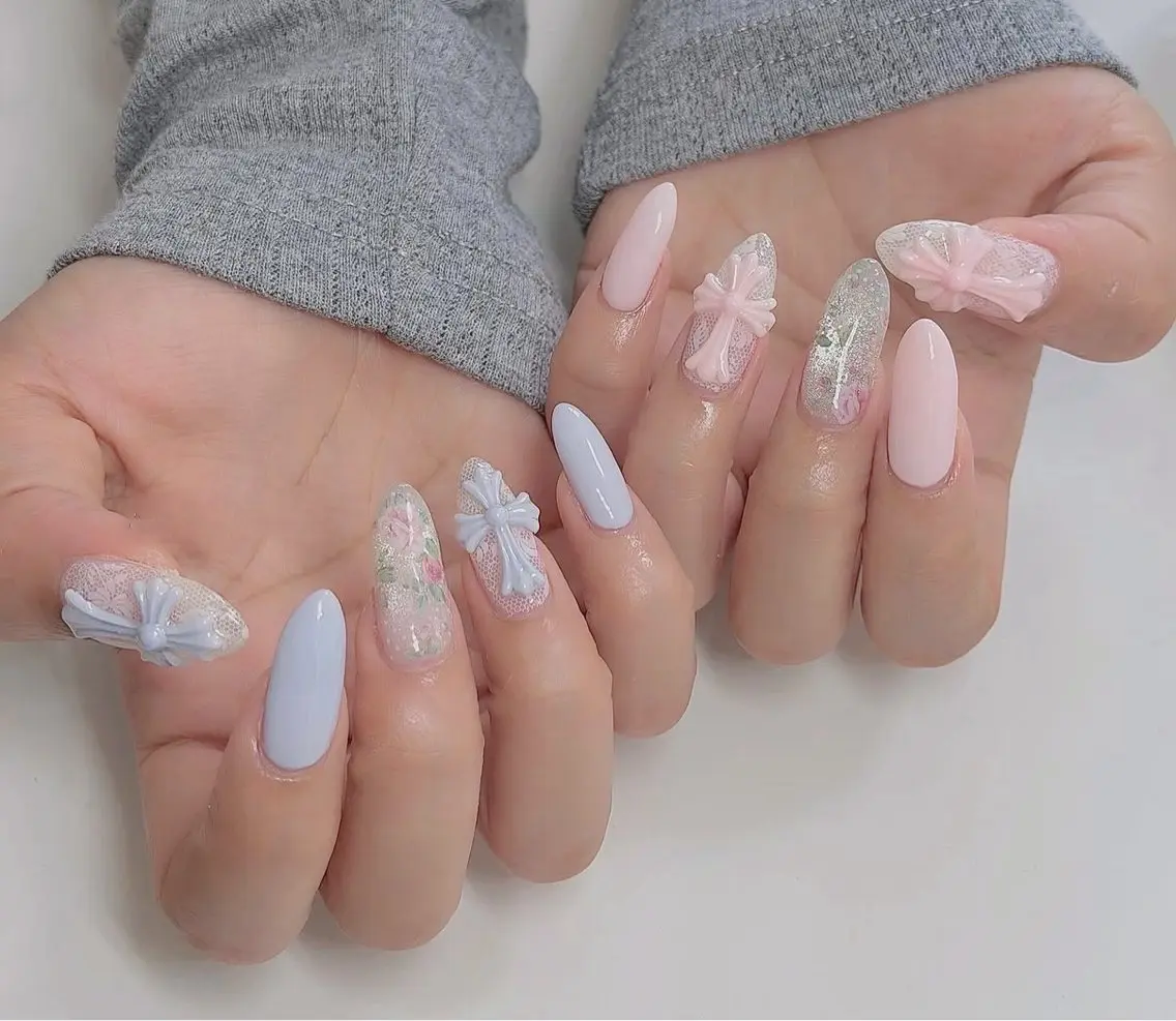 ネイル アートネイル ボルドー フレンチネイル ジェルネイル 氷ネイル・うるうるネイル ハンドネイル Julie Nail Rinのネイルデザイン