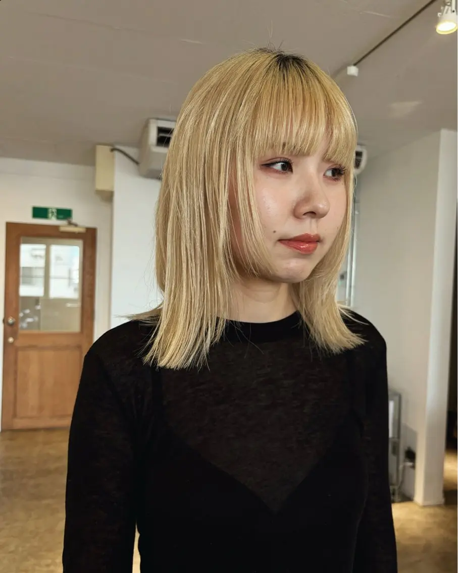 ミディアム カラー 松崎 めいのヘアスタイル