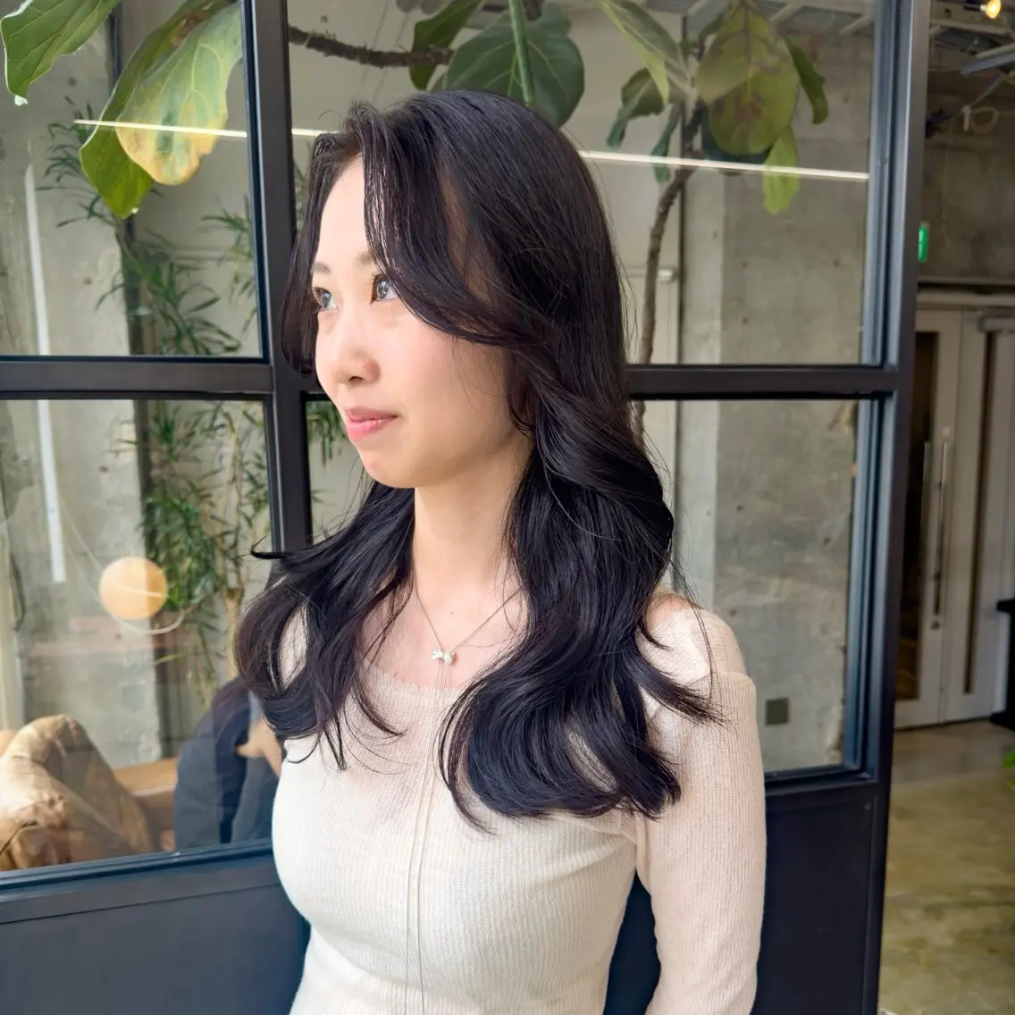 ロング カラー カット ヘアカラー トリートメント 岡本康平/ケアブリ ーチ/ダブルカラーのヘアスタイル