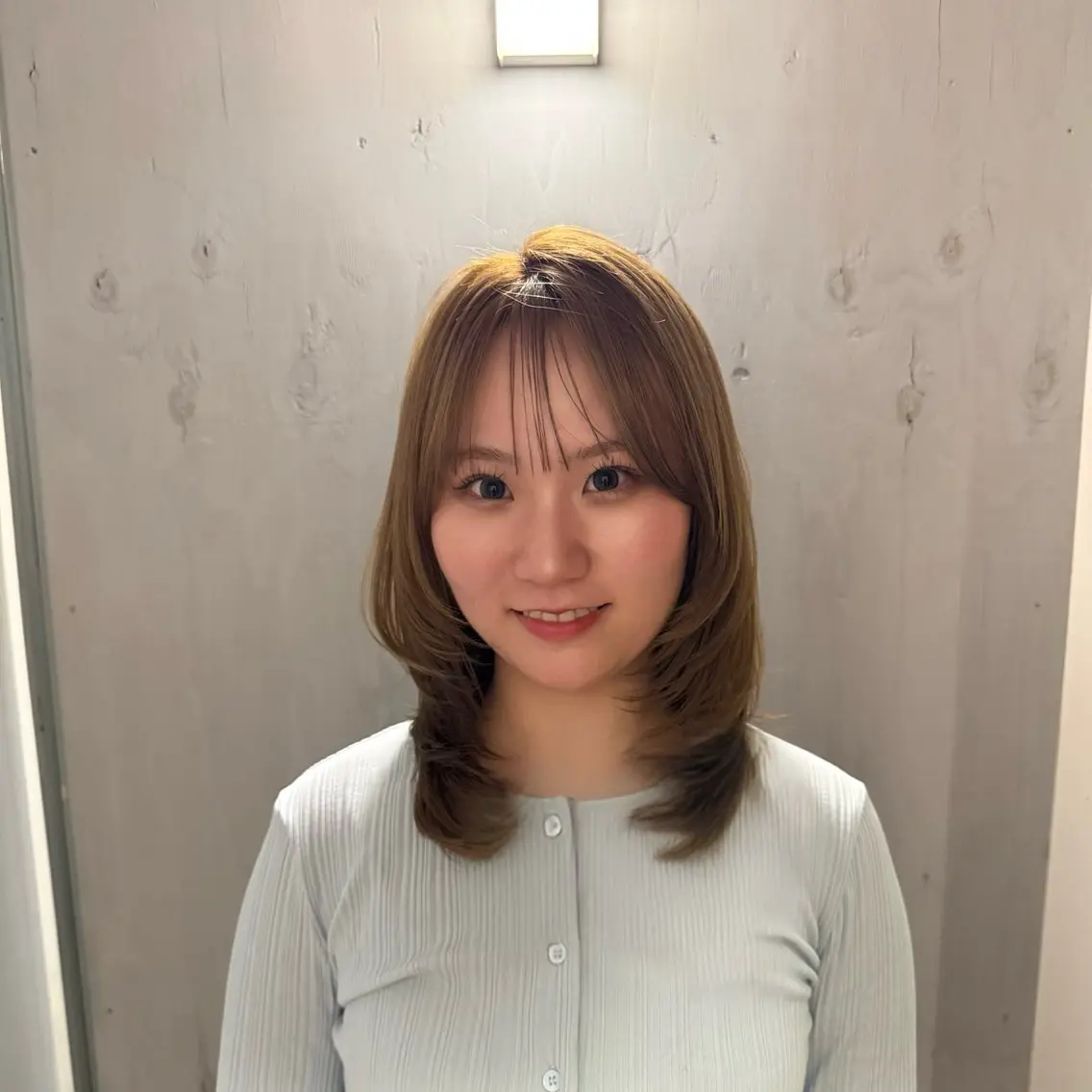 ミディアム 青木 翔輝/レイヤーカットのヘアスタイル