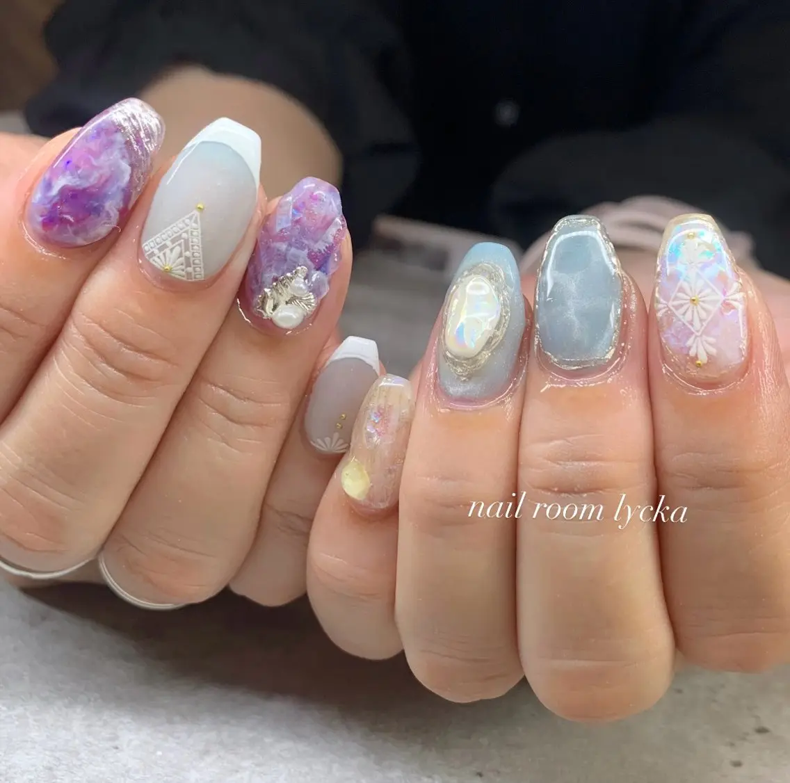 ネイル ネイルルームリッカ 𝐦𝐚𝐲𝐮のネイルデザイン