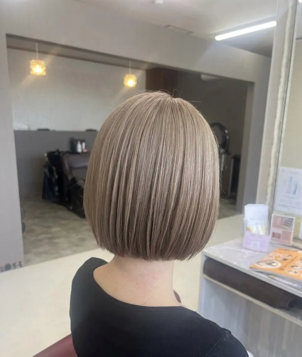 ショート カラー グレージュ KEN 🌟のヘアスタイル
