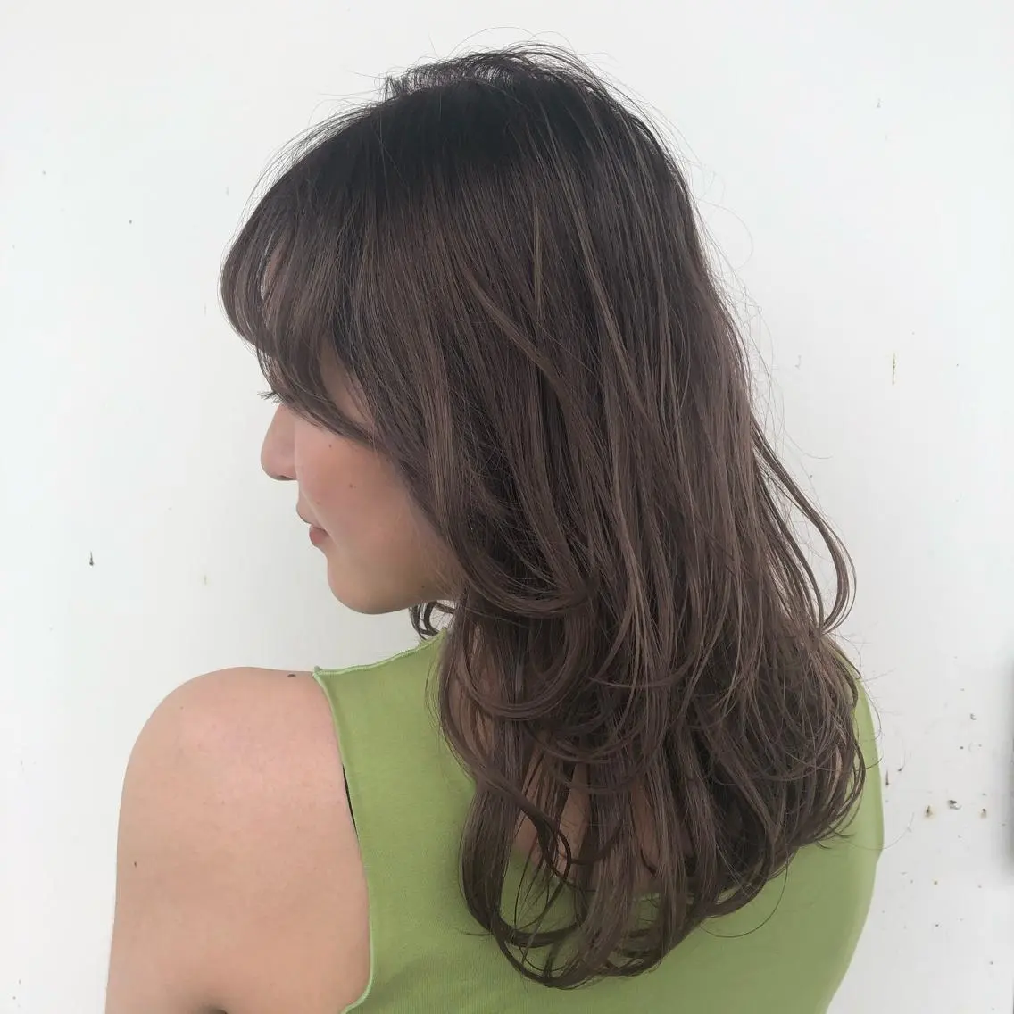 ロング shiori/暖色/ レイヤー/似合わせのヘアスタイル