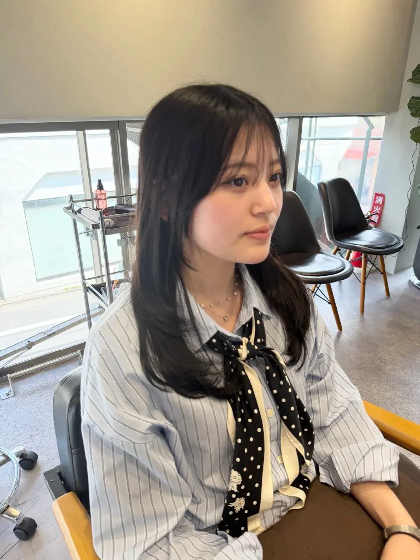 ミディアム カラー カット ヘアカラー 佐藤史哉＊ 韓国レイヤー赤み除去のヘアスタイル