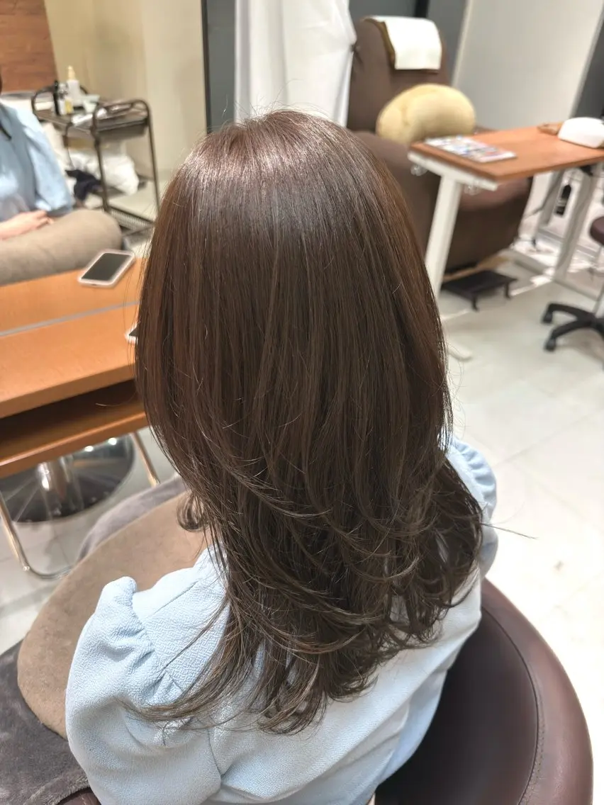ロング アッシュ レイヤーカット カット ヘアカラー トリートメント 💜ヘアー/ネイル /NARUKA💜のネイルデザイン