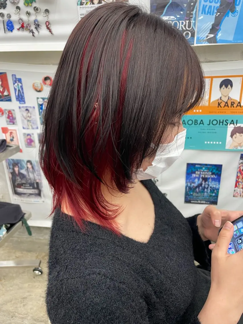 ロング カラー カット ヘアカラー インナーカラー 推し ブリーチ 髪質改善のヘアスタイル