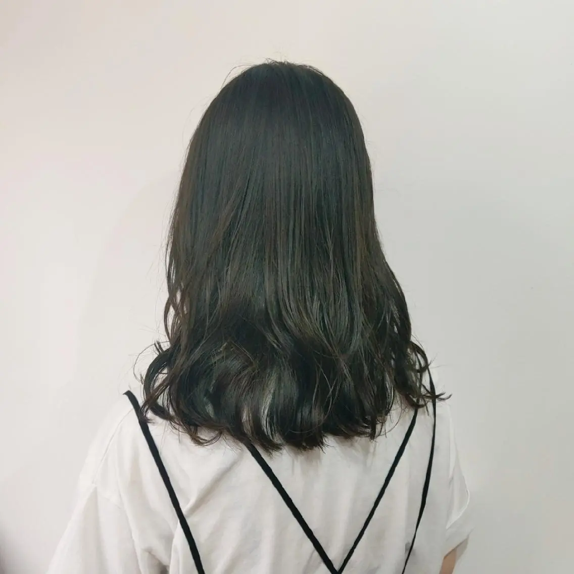 ミディアム カラー 髪質改善サロン🫧 戎谷栞菜のヘアスタイル