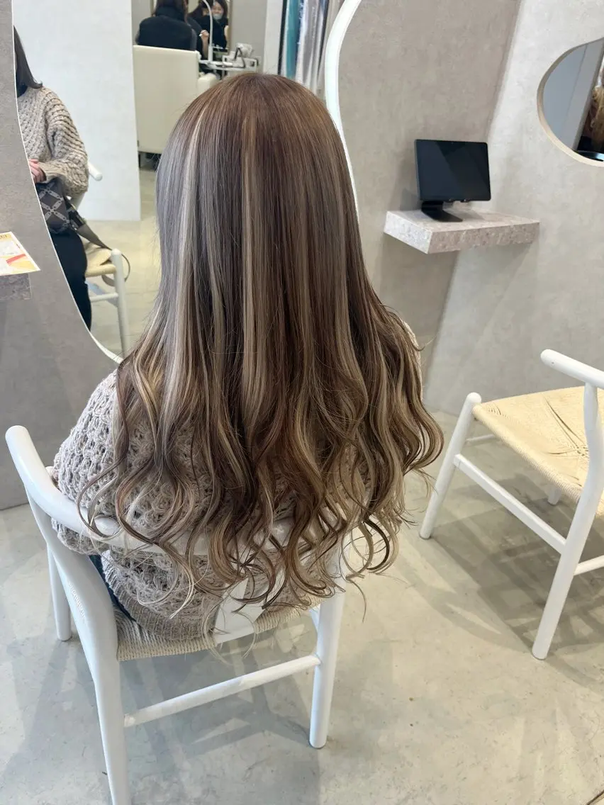 エクステ 福島 果音のヘアスタイル
