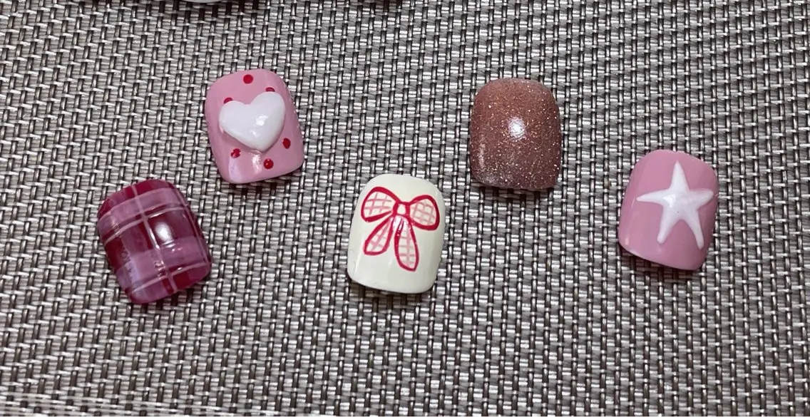 ネイル ハート リボン バレンタイン B·U Nail大宮 長さだし専門店のネイルデザイン
