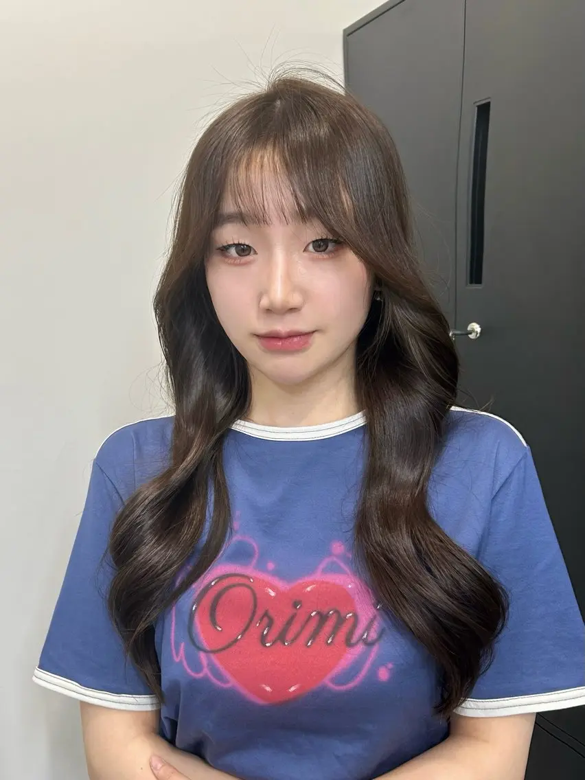 ロング カラー 顔周りカット 韓国風ヘア カット ヘアカラー トリートメント 韓国ヘア/レイヤー Lily Wongのヘアスタイル