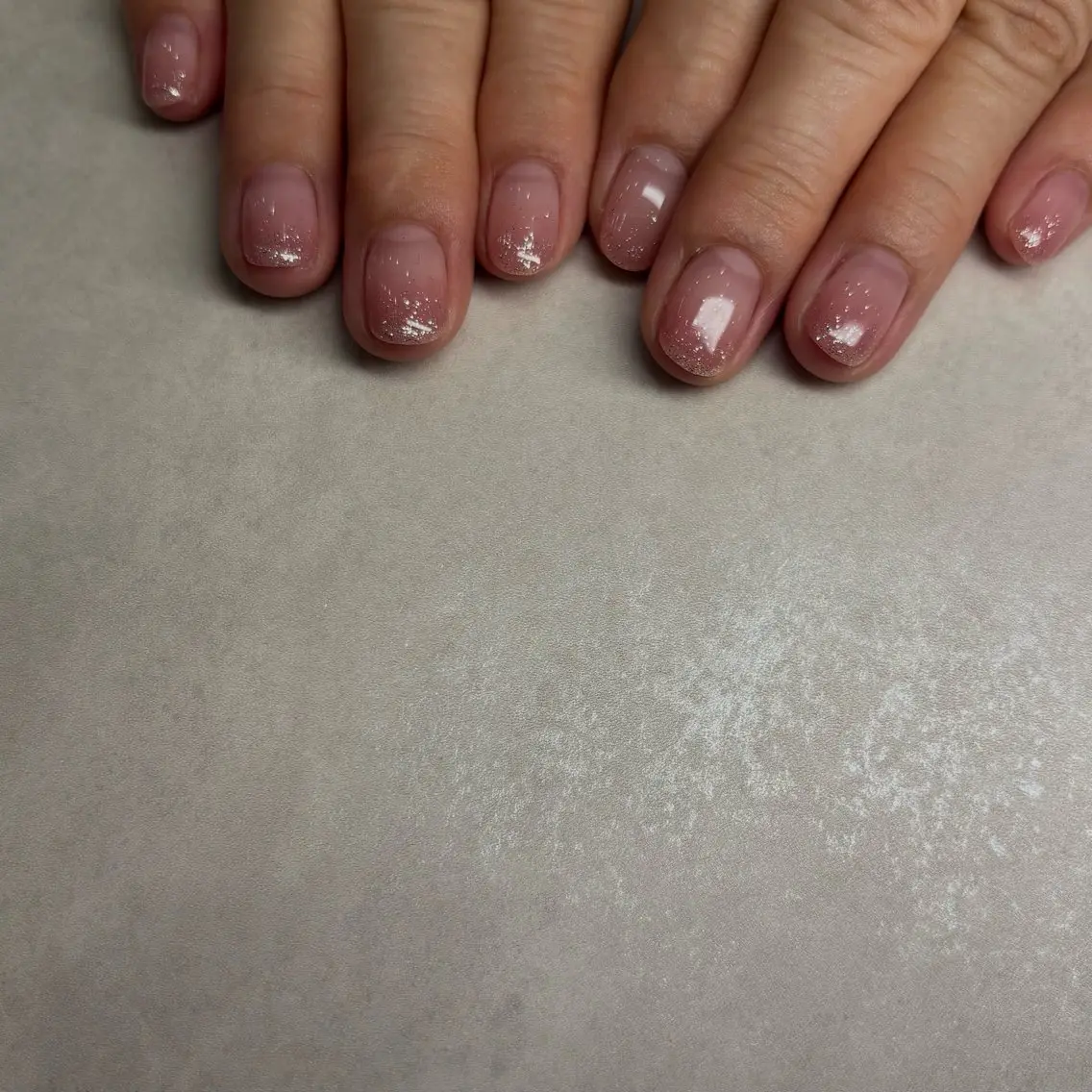 ネイル フラッシュネイル グラデーション ラメ(グリッター) ワンカラーネイル ハンドネイル K. nailのネイルデザイン