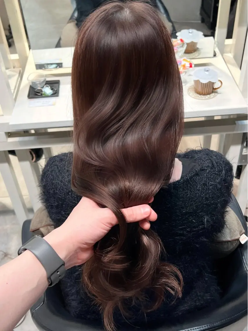 ロング カット ヘアカラー トリートメント 恵比寿韓国レイヤー× 艶透明感カラー大場のヘアスタイル