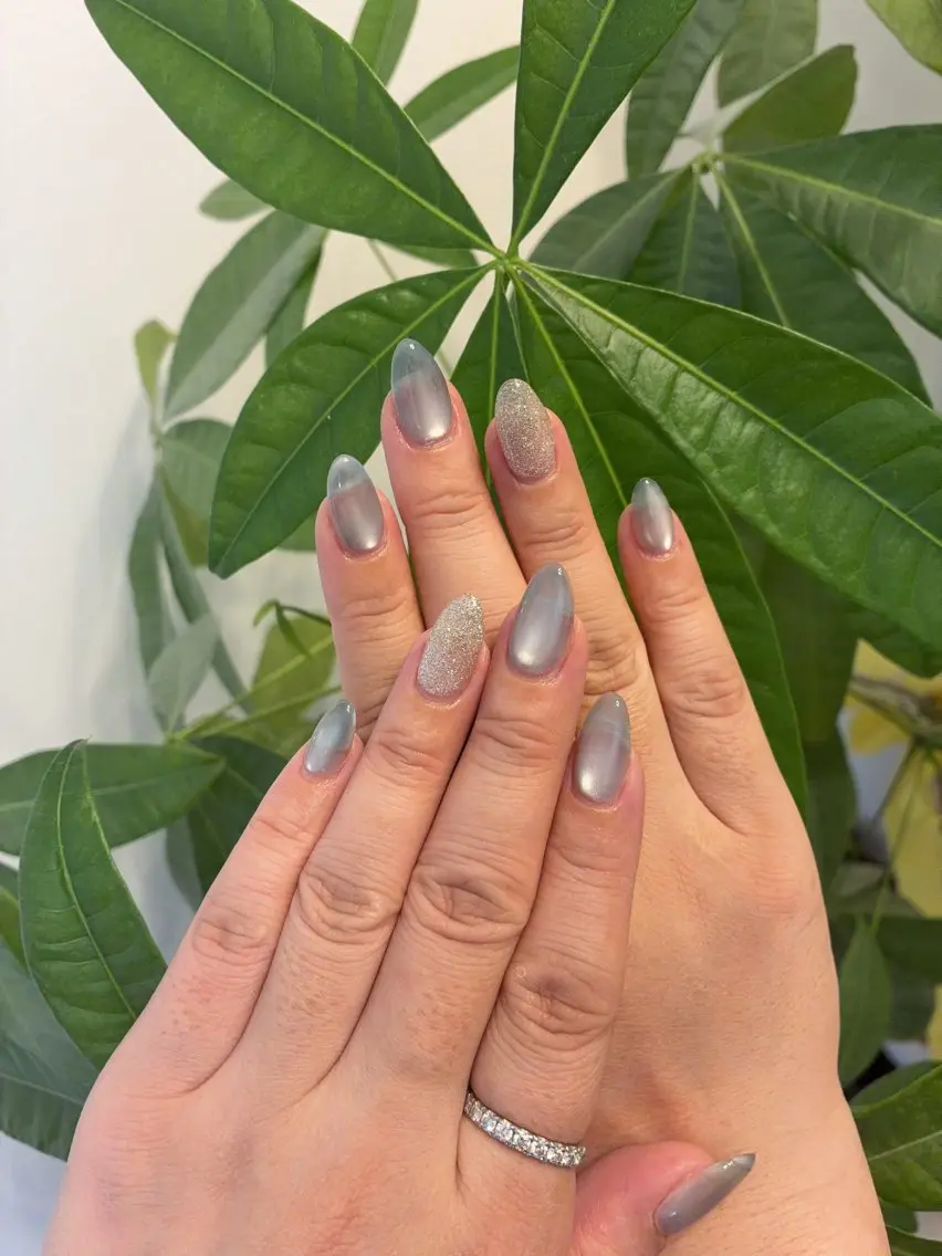 ネイル アートネイル オーロラネイル チークネイル フラワーネイル フレンチネイル ハンドネイル Lienbeauty RiRiのネイルデザイン