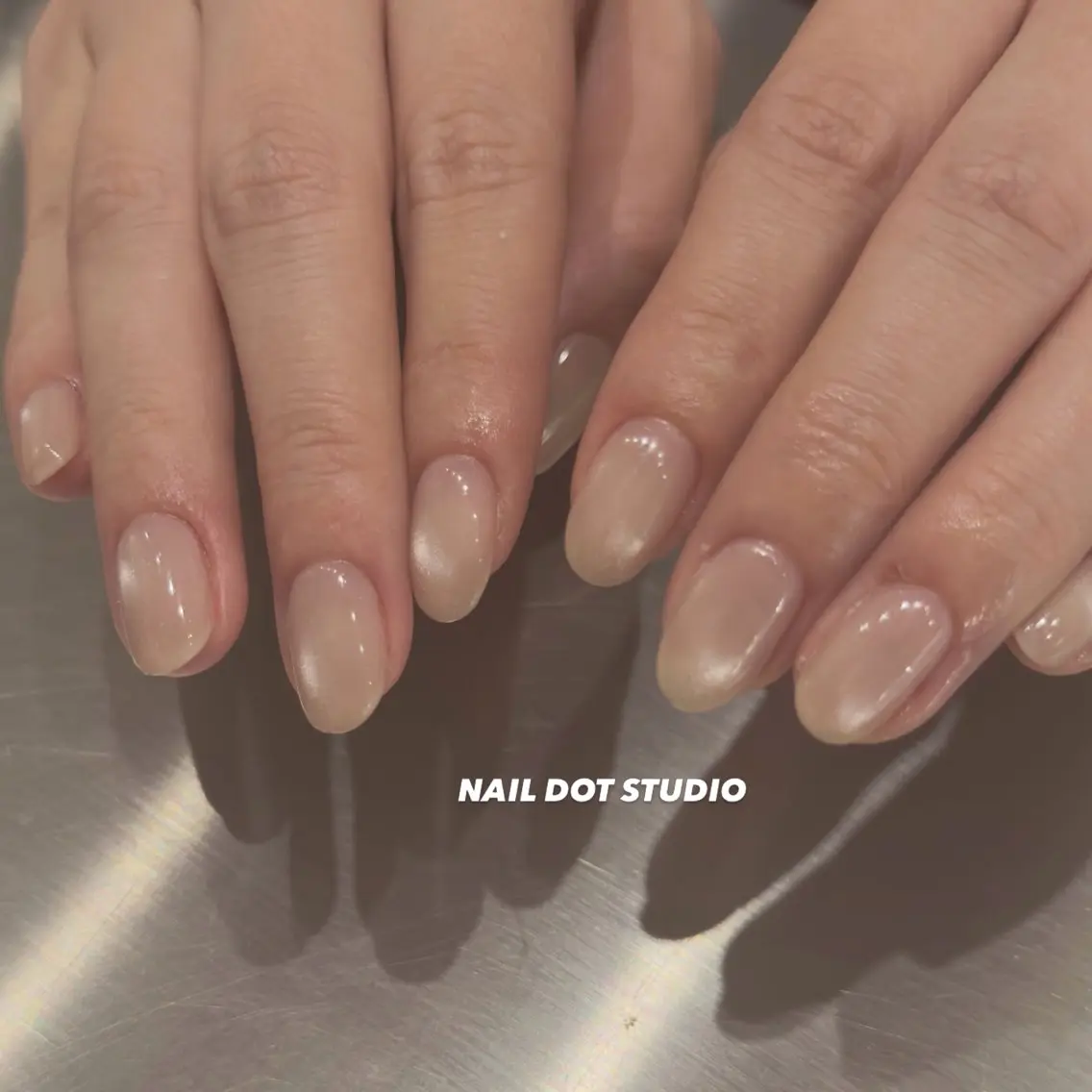 ネイル ハンドネイル NAILDOTSTU DIO SEINAのネイルデザイン