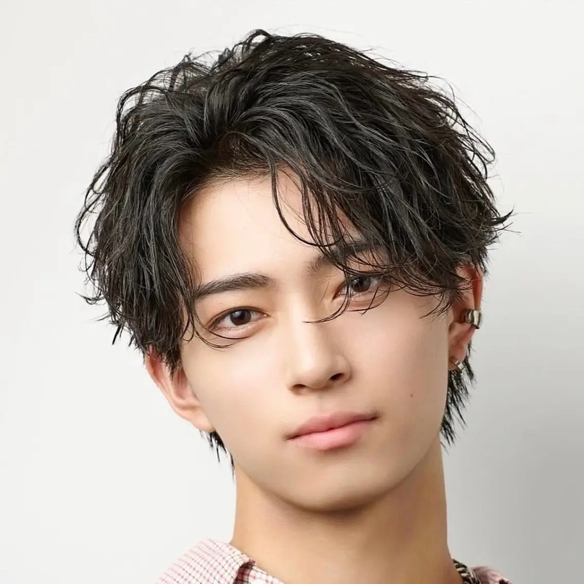 人気No.3✂︎メンズカット➕波巻きパーマ【パーマ、波巻き、デザイン】の写真