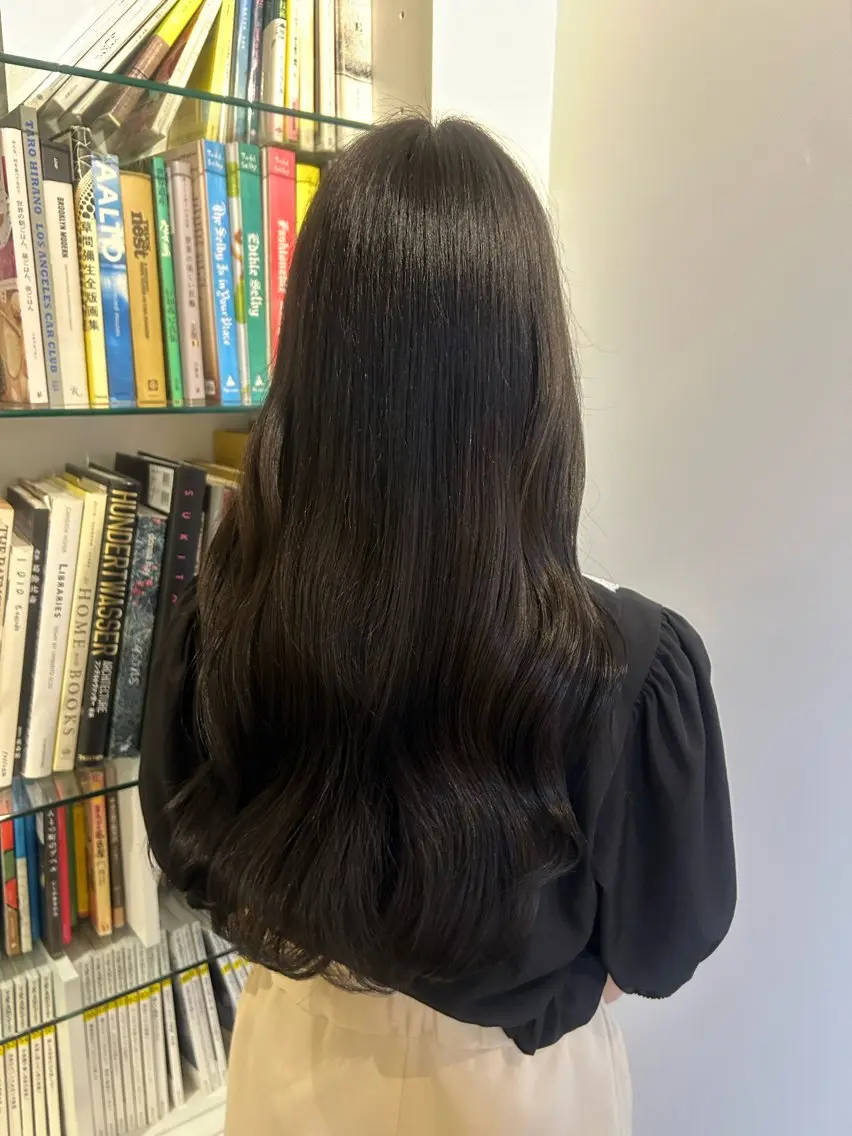 ロング カラー 透明感カラー ヘアカラー kochab 本山/ 大谷めいのヘアスタイル
