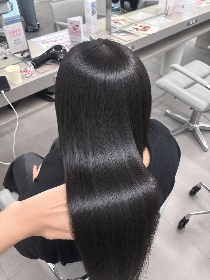 ロング カラー ブリーチ/ハイトーン 🤍そな🤍のヘアスタイル