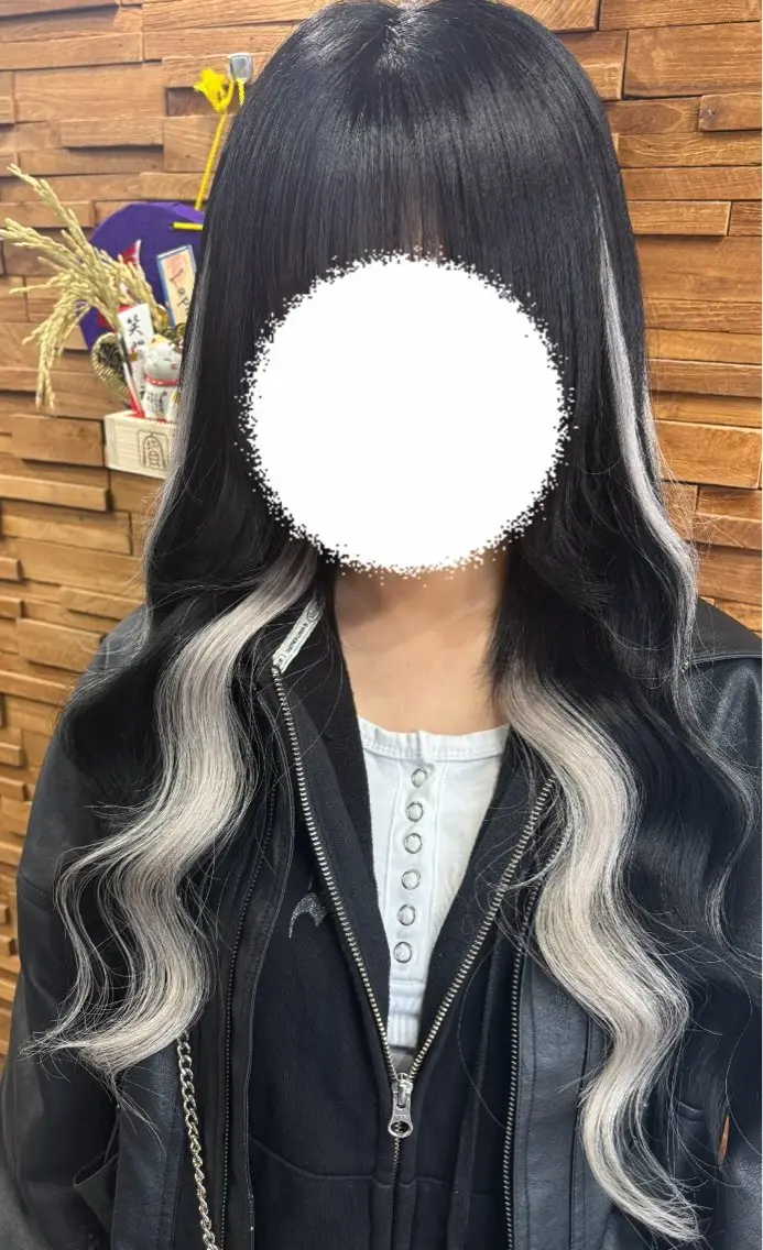 ロング ヘアカラー 横浜lapis amaneのヘアスタイル