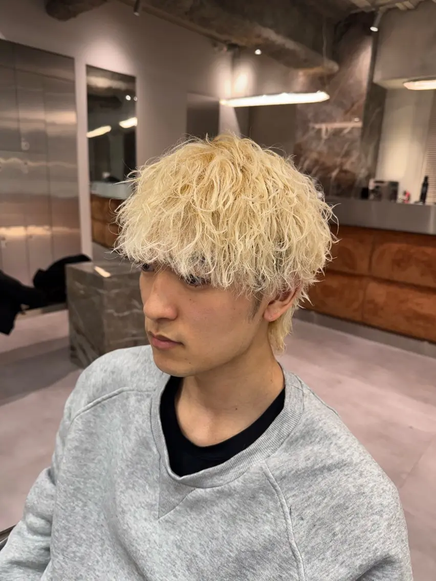 カラー パーマ メンズ メンズブリーチ メンズパーマ ブリーチ ブリーチ/パーマ特化 片平和寿のヘアスタイル