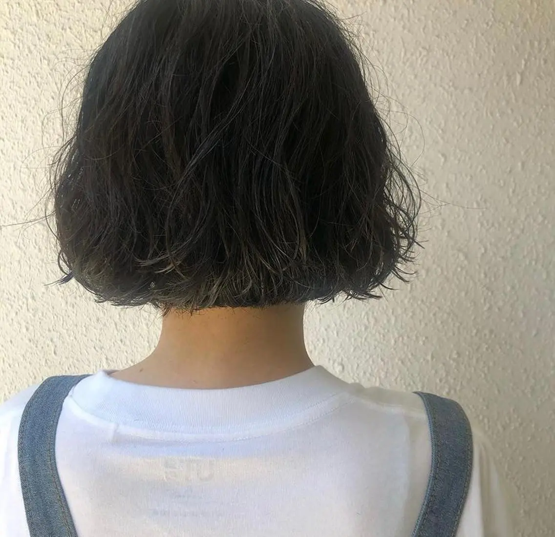 ショート カラー パーマ ボブ カナザワ アリッサのヘアスタイル