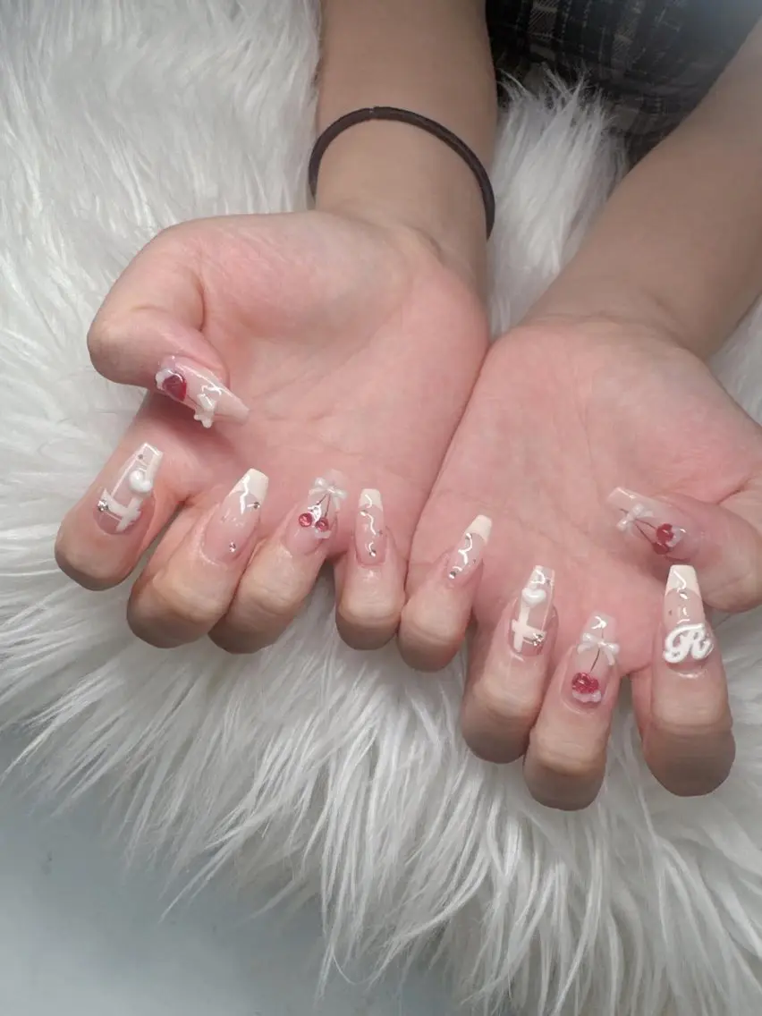 ネイル Lee Nailsのネイルデザイン