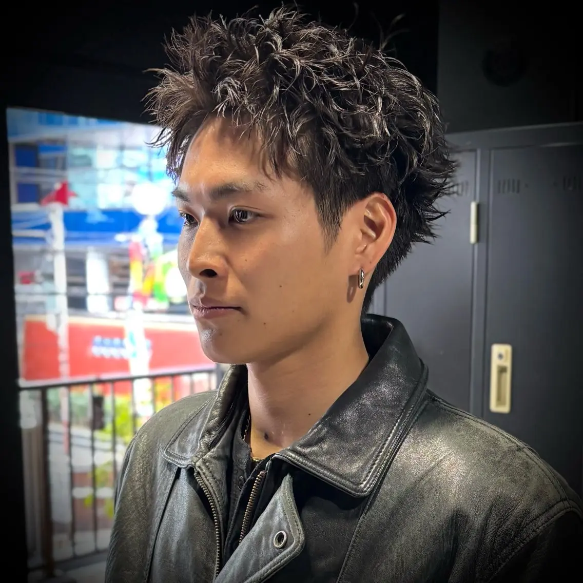 ショート パーマ メンズ カット パーマ ヘアセット スパイキーショート 心斎橋【戸兵吏駒】のヘアスタイル