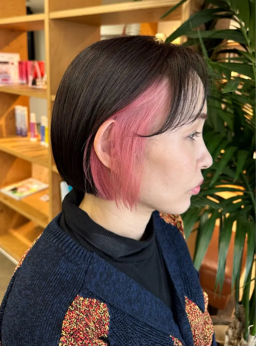 カット➕インナーカラー【ブリーチ込み】🐳🩵の写真