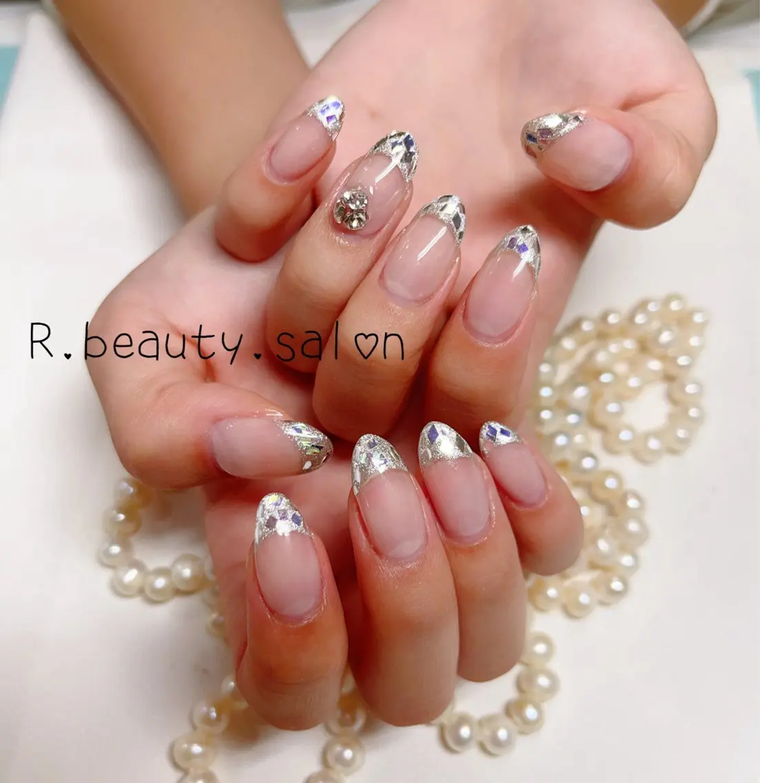 ネイル R.beauty サロンのネイルデザイン