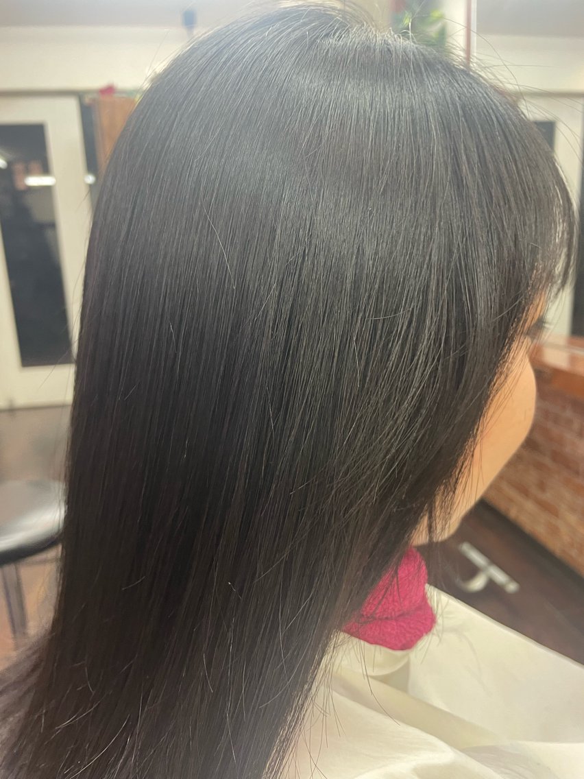 セミロング パーマ 桧山 真のヘアスタイル