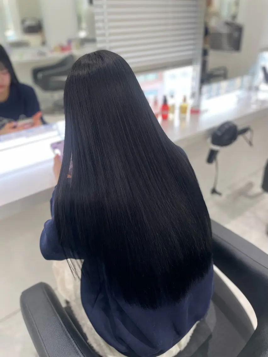 ロング カラー ヘアカラー 野口 楓華のヘアスタイル