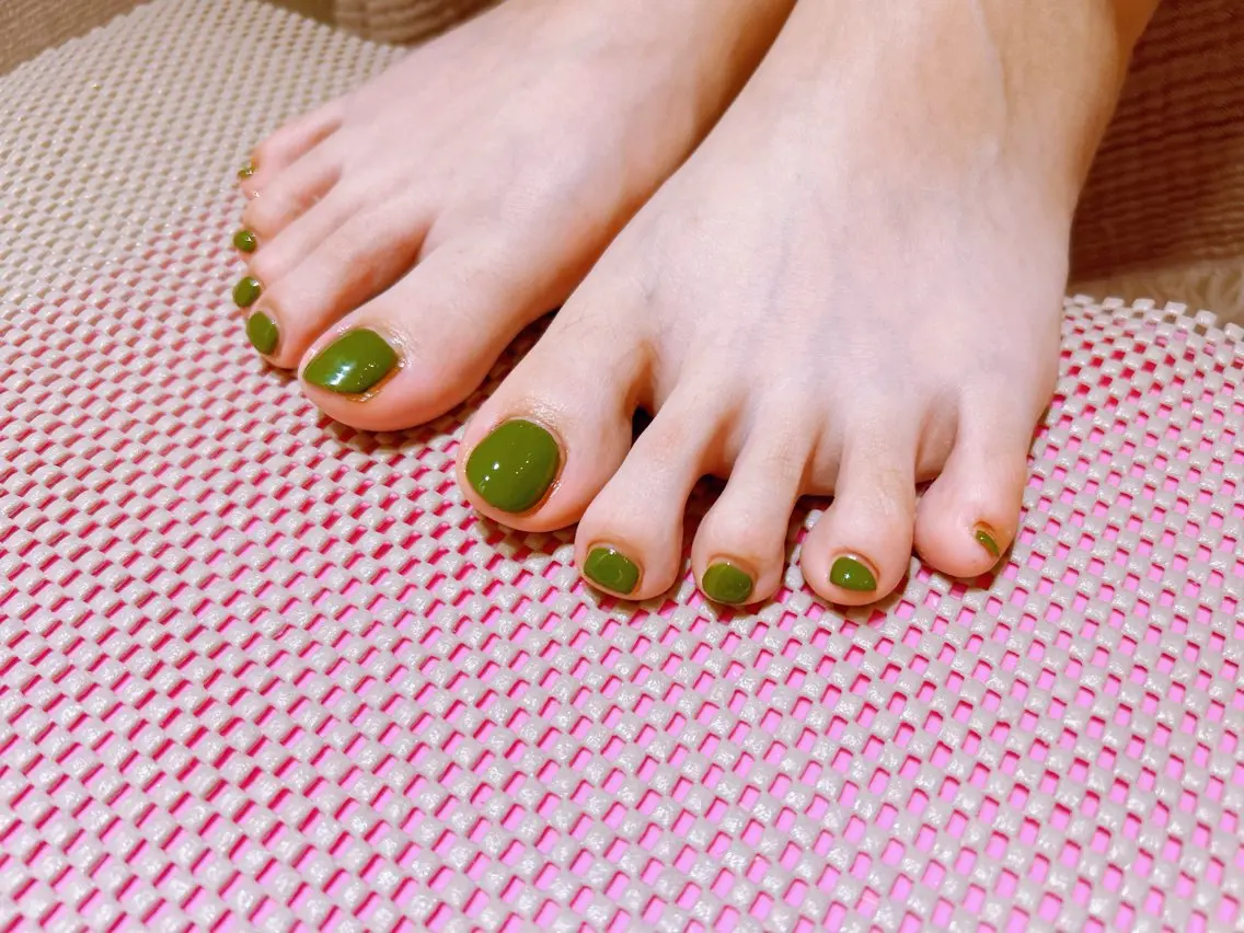 【minimo 限定メニュー】フットワンカラー💅paragel 使用(オフなし)⚠️⚠️の写真