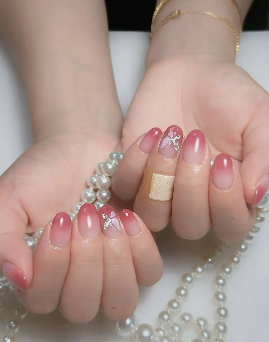 ネイル オーロラネイル 長さ出し フットネイル 韓国ネイル ラメ(グリッター) ハンドネイル 👍thumbs up nail👍のネイルデザイン