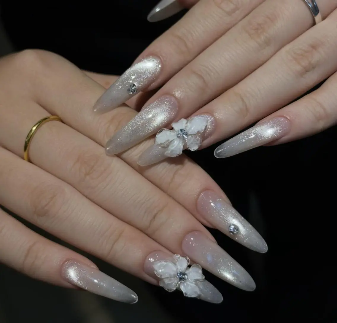ネイル ハンドネイル Pure&Rich Nailのネイルデザイン