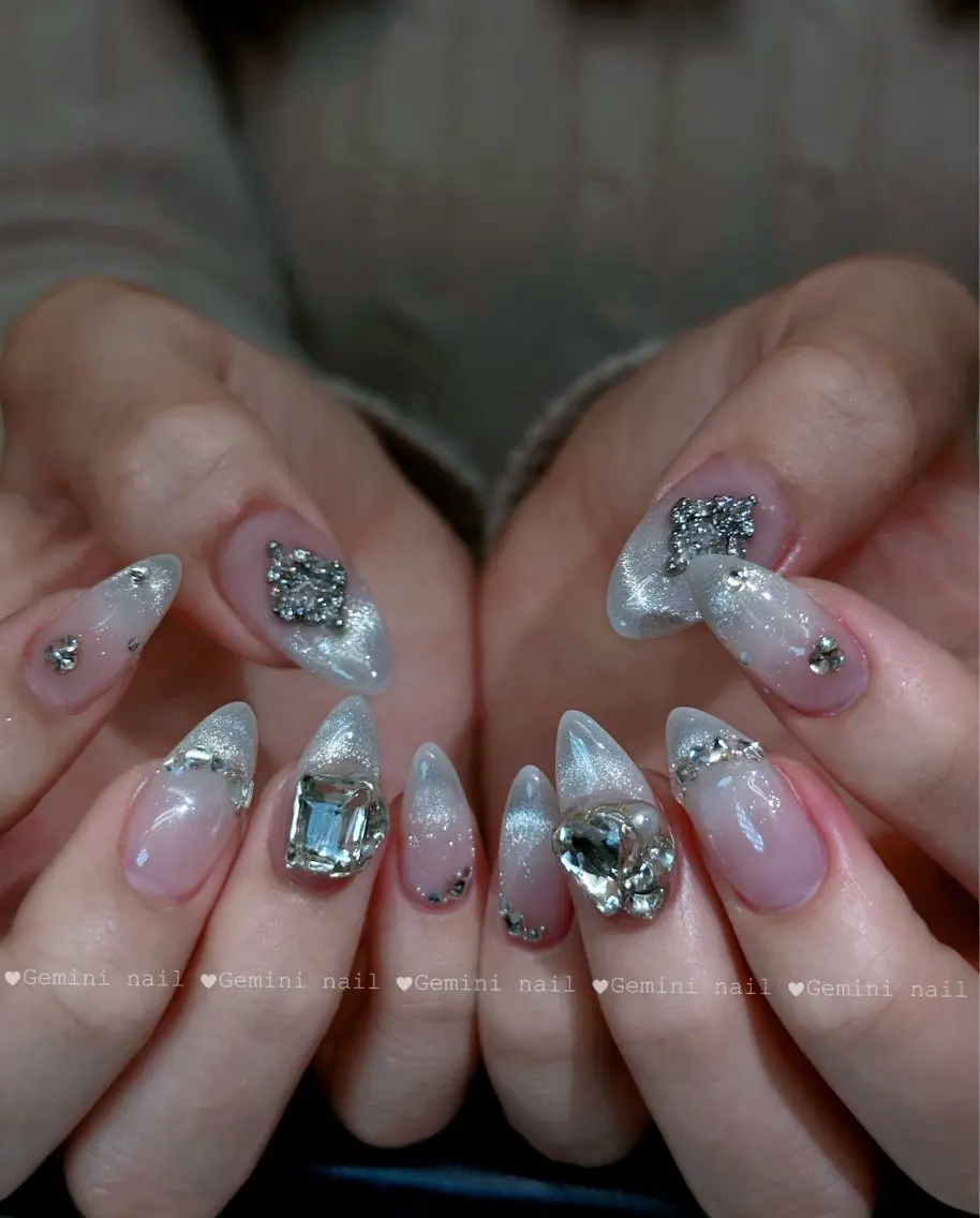 ネイル マグネットネイル ネイルチップ Gemini nail.Yukiのネイルデザイン