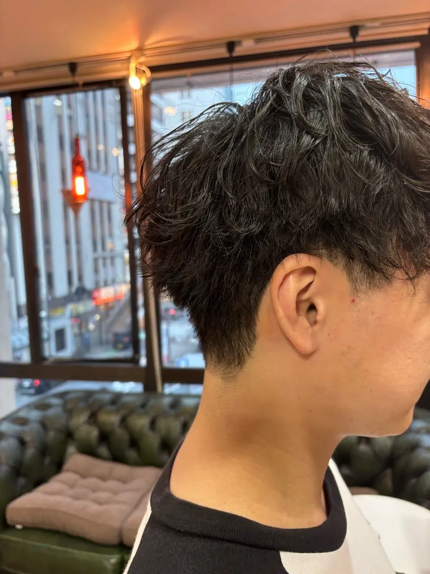 パーマ メンズ メンズパーマ 波巻きパーマ 🔅PARS bis Futaba🔆のヘアスタイル