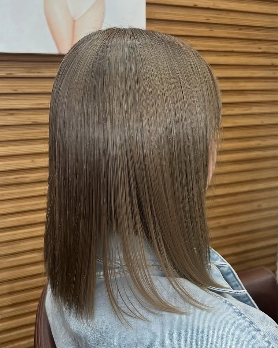 ミディアム カラー ヘアカラー トリートメント dance・ yuunaのヘアスタイル