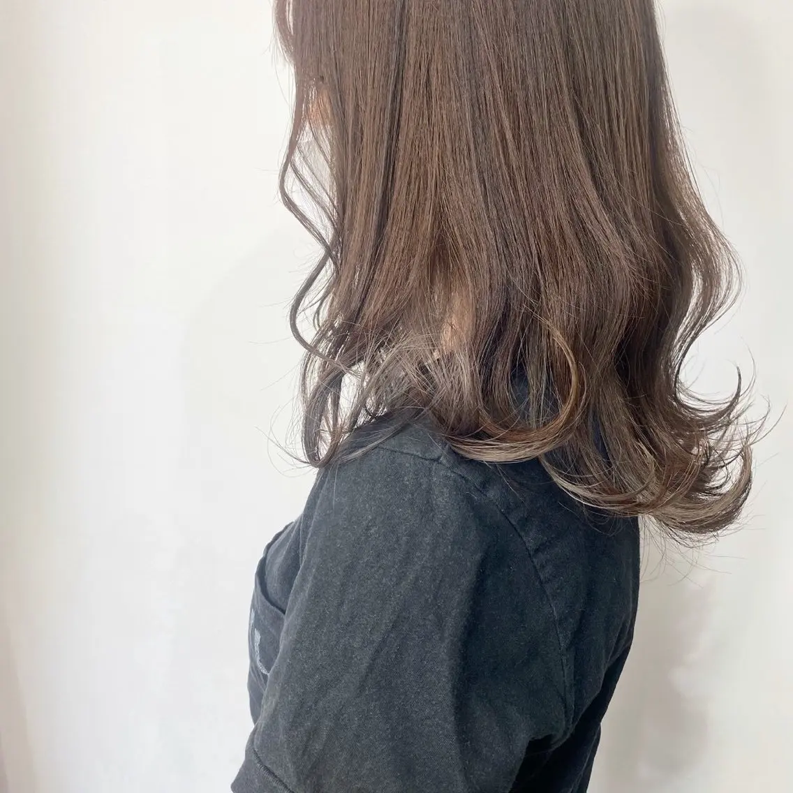 セミロング YU RAのヘアスタイル