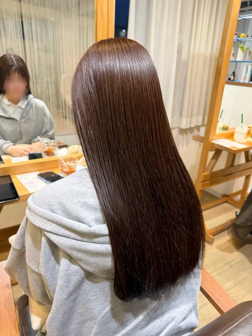 ロング カラー 髪質改善 トリートメント ヘアカラー トリートメント RENA｜透明感 カラー×癒しスパのヘアスタイル