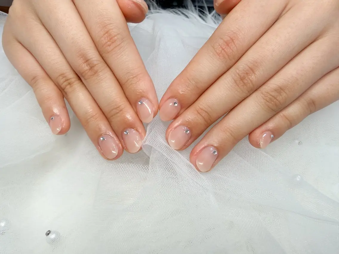 ネイル reyel🦋 seinaのネイルデザイン