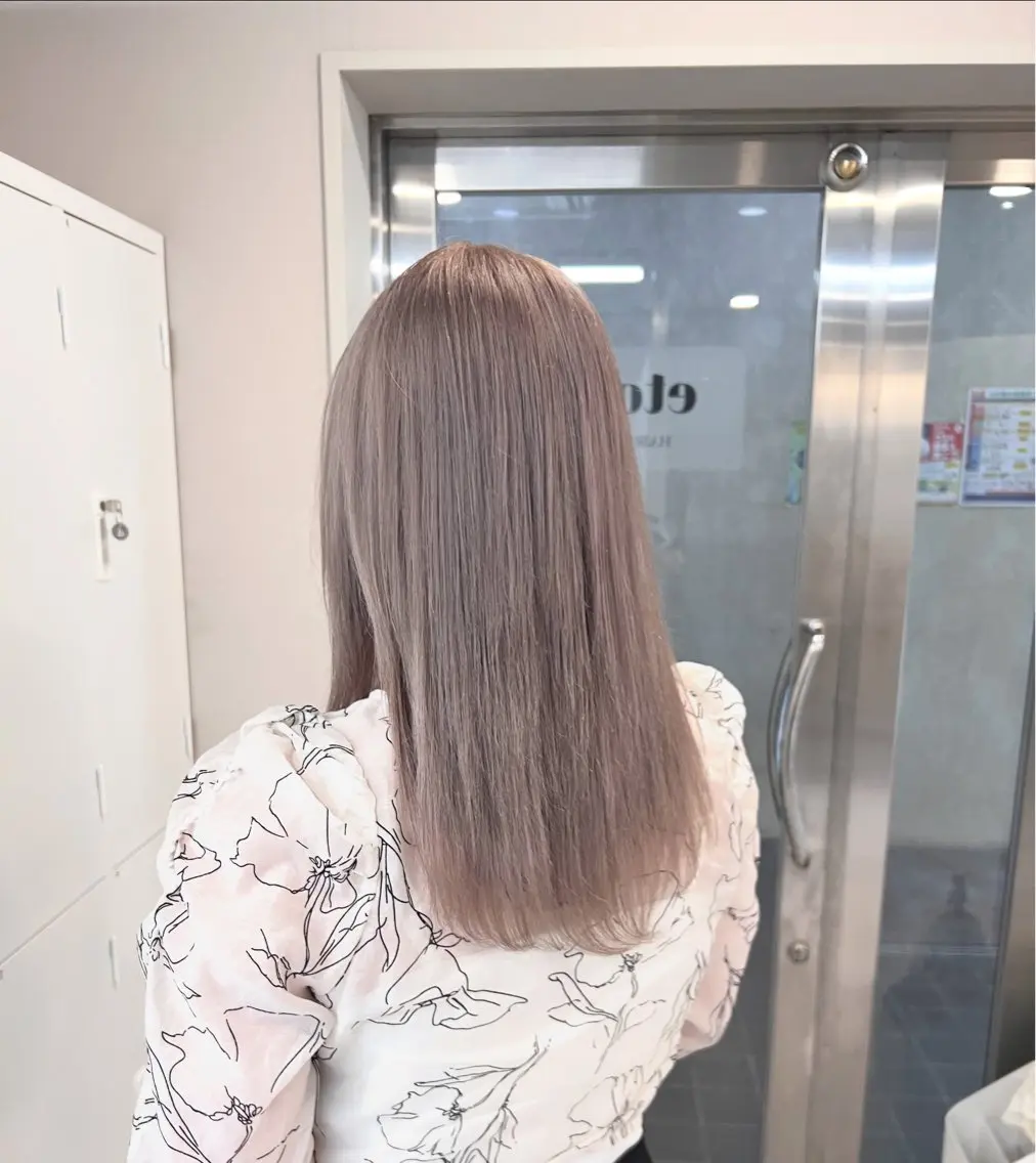 セミロング カラー グレージュ ブリーチカラー🦋‪ 田中さくらのヘアスタイル