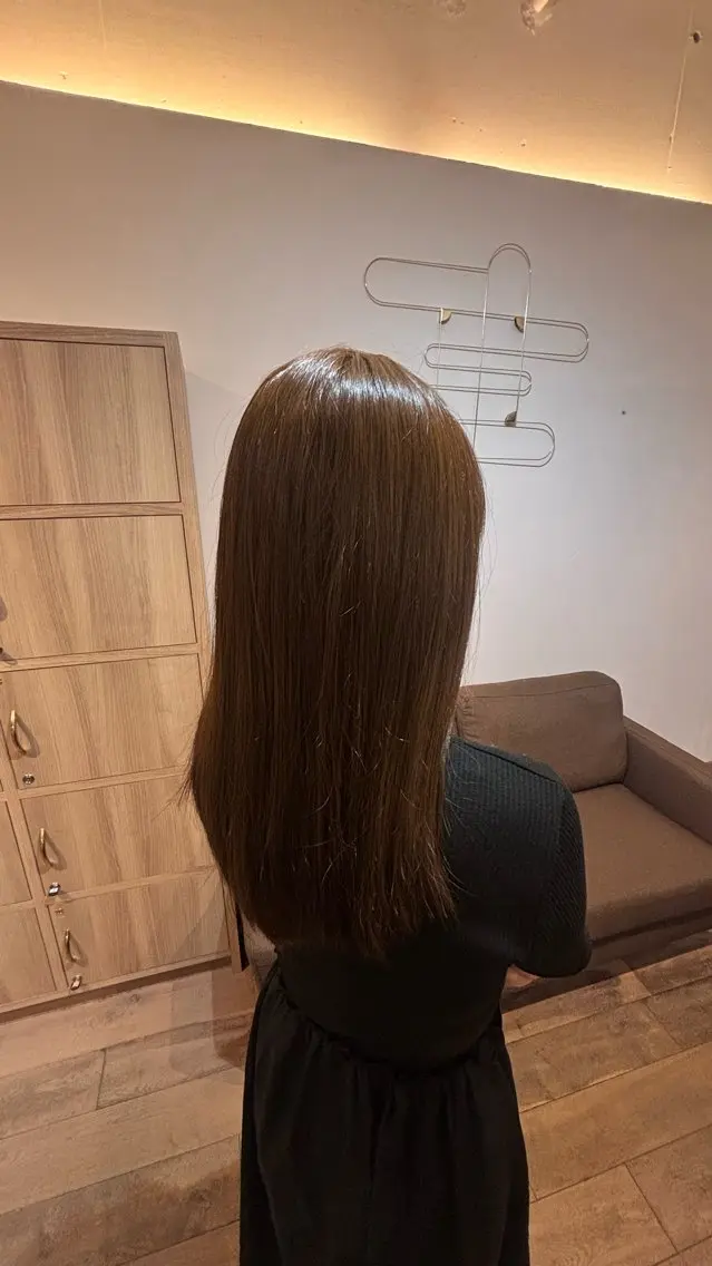 ロング カラー 角田 癒音のヘアスタイル