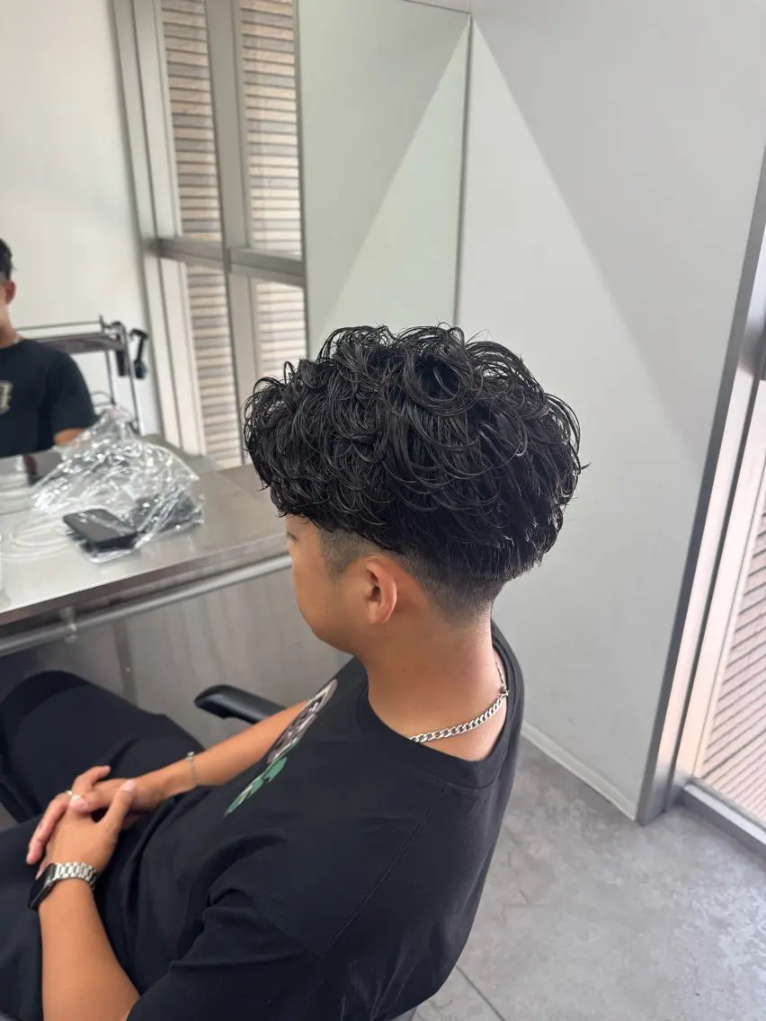 ショート カラー パーマ メンズ カット パーマ 🔥漢髪特化メンズ マネージャーYUKIのヘアスタイル